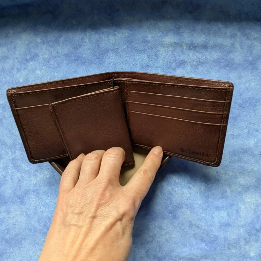 Columbia Leather Wallet